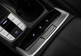 Подержанный автомобиль Hyundai Tucson 2023 года (16 фото)