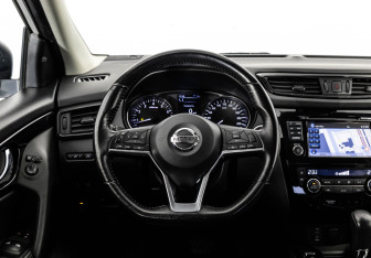 Подержанный автомобиль Nissan Qashqai 2019 года (12 фото)