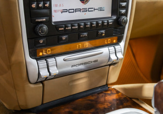 Подержанный автомобиль Porsche Cayenne 2007 года (21 фото)
