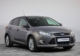 Подержанный автомобиль Ford Focus Hatchback 2013 года (3 фото)