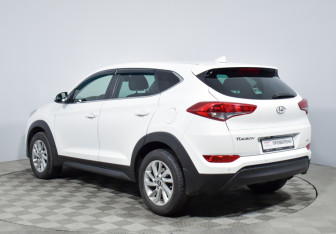 Подержанный автомобиль Hyundai Tucson 2017 года (7 фото)