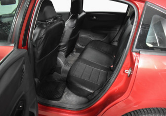 Подержанный автомобиль Citroen C4 Hatchback 2010 года (12 фото)