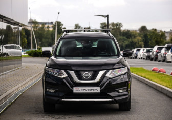 Подержанный автомобиль Nissan X-Trail 2021 года (4 фото)