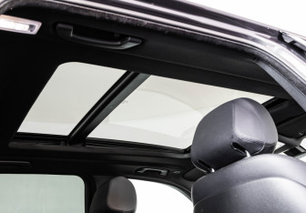 Подержанный автомобиль BMW X5 2016 года (26 фото)