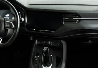 Подержанный автомобиль Haval F7 2020 года (14 фото)