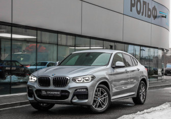 Подержанный автомобиль BMW X4 2018 года (1 фото)
