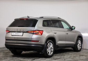 Подержанный автомобиль Skoda Kodiaq 2021 года (5 фото)