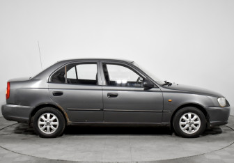 Подержанный автомобиль Hyundai Accent Sedan 2007 года (4 фото)
