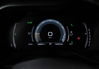 Подержанный автомобиль Haval Jolion 2023 года (12 фото)