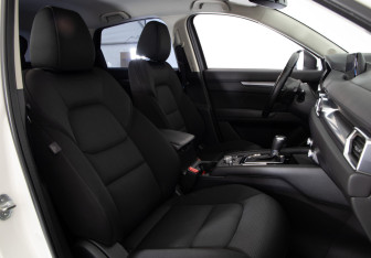 Подержанный автомобиль Mazda CX-5 2019 года (21 фото)
