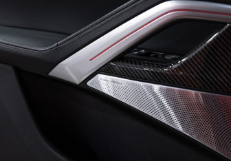 Подержанный автомобиль BMW X6 M 2021 года (30 фото)