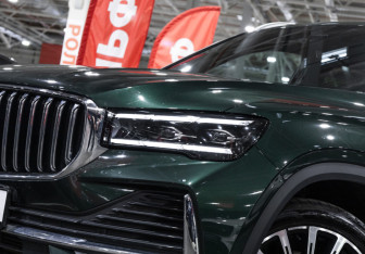 Подержанный автомобиль Geely Monjaro 2025 года (2 фото)