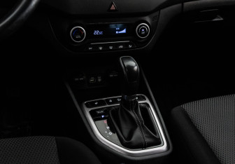 Подержанный автомобиль Hyundai Creta 2018 года (13 фото)