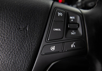 Подержанный автомобиль Kia Sorento 2017 года (16 фото)