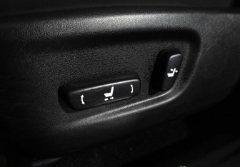 Подержанный автомобиль Lexus NX 2018 года (15 фото)