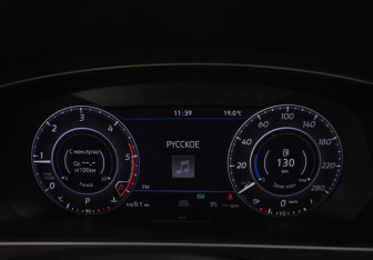 Подержанный автомобиль Volkswagen Tiguan 2017 года (19 фото)
