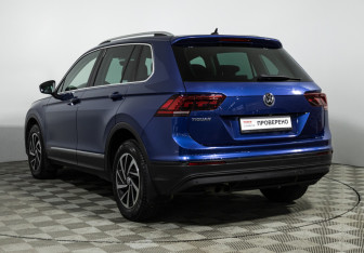 Подержанный автомобиль Volkswagen Tiguan 2018 года (7 фото)
