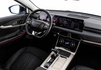 Подержанный автомобиль Exeed TXL 2022 года (16 фото)