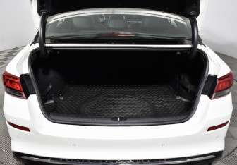 Подержанный автомобиль Kia Optima Sedan 2019 года (22 фото)