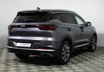 Подержанный автомобиль Chery Tiggo 7 Pro 2022 года (5 фото)
