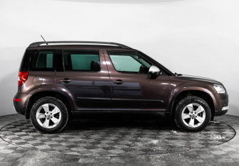 Подержанный автомобиль Skoda Yeti 2014 года (4 фото)