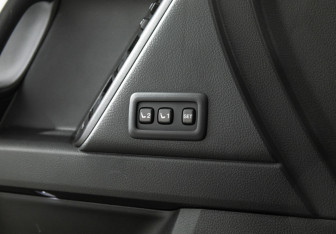 Подержанный автомобиль Toyota Land Cruiser Prado 2017 года (16 фото)