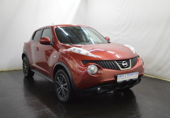 Подержанный автомобиль Nissan Juke 2013 года (3 фото)