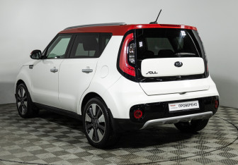 Подержанный автомобиль Kia Soul 2018 года (7 фото)
