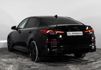 Подержанный автомобиль Kia Optima Sedan 2018 года (17 фото)