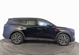 Новый Hongqi HS7 2025 (4 фото)