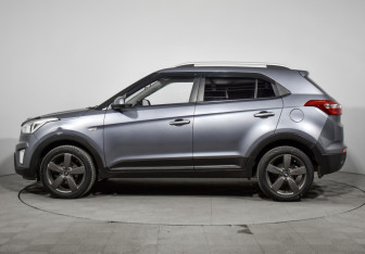 Подержанный автомобиль Hyundai Creta 2018 года (8 фото)