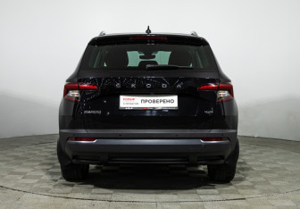 Подержанный автомобиль Skoda Karoq 2020 года (6 фото)