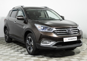 Подержанный автомобиль DongFeng AX7 2019 года (3 фото)