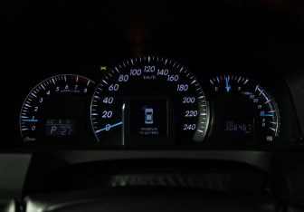 Подержанный автомобиль Toyota Camry Sedan 2012 года (12 фото)