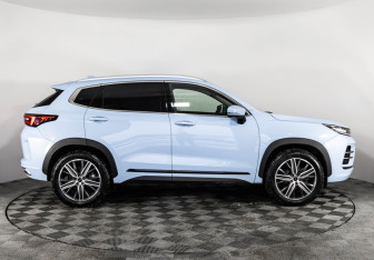 Подержанный автомобиль Exeed LX 2023 года (5 фото)