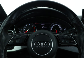 Подержанный автомобиль Audi A5 Liftback 2020 года (19 фото)