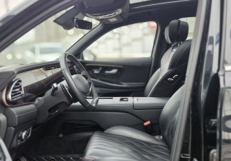 Подержанный автомобиль Exeed VX 2023 года (25 фото)