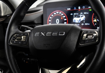 Подержанный автомобиль Exeed TXL 2023 года (13 фото)