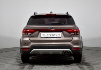 Подержанный автомобиль Kia Rio Hatchback 2018 года (6 фото)