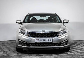 Подержанный автомобиль Kia Optima Sedan 2013 года (2 фото)