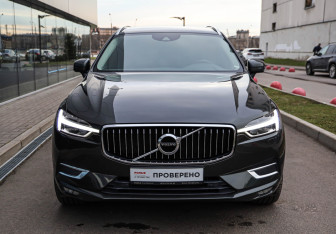 Подержанный автомобиль Volvo XC60 2018 года (2 фото)