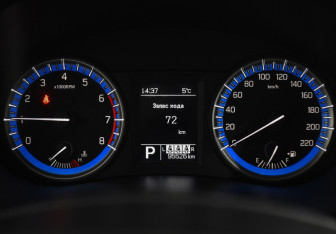 Подержанный автомобиль Suzuki SX4 Hatchback 2014 года (21 фото)