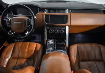 Подержанный автомобиль Land Rover Range Rover 2013 года (16 фото)