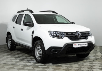 Подержанный автомобиль Renault Duster 2021 года (3 фото)