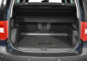 Подержанный автомобиль Skoda Yeti 2012 года (17 фото)