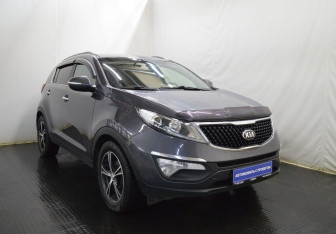 Подержанный автомобиль Kia Sportage 2014 года (3 фото)