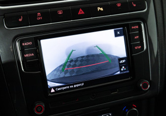 Подержанный автомобиль Volkswagen Polo Sedan 2018 года (15 фото)