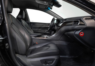 Подержанный автомобиль Toyota Camry Sedan 2019 года (23 фото)