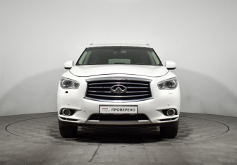 Подержанный автомобиль Infiniti QX60 2014 года (2 фото)
