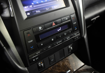 Подержанный автомобиль Toyota Camry Sedan 2015 года (15 фото)
